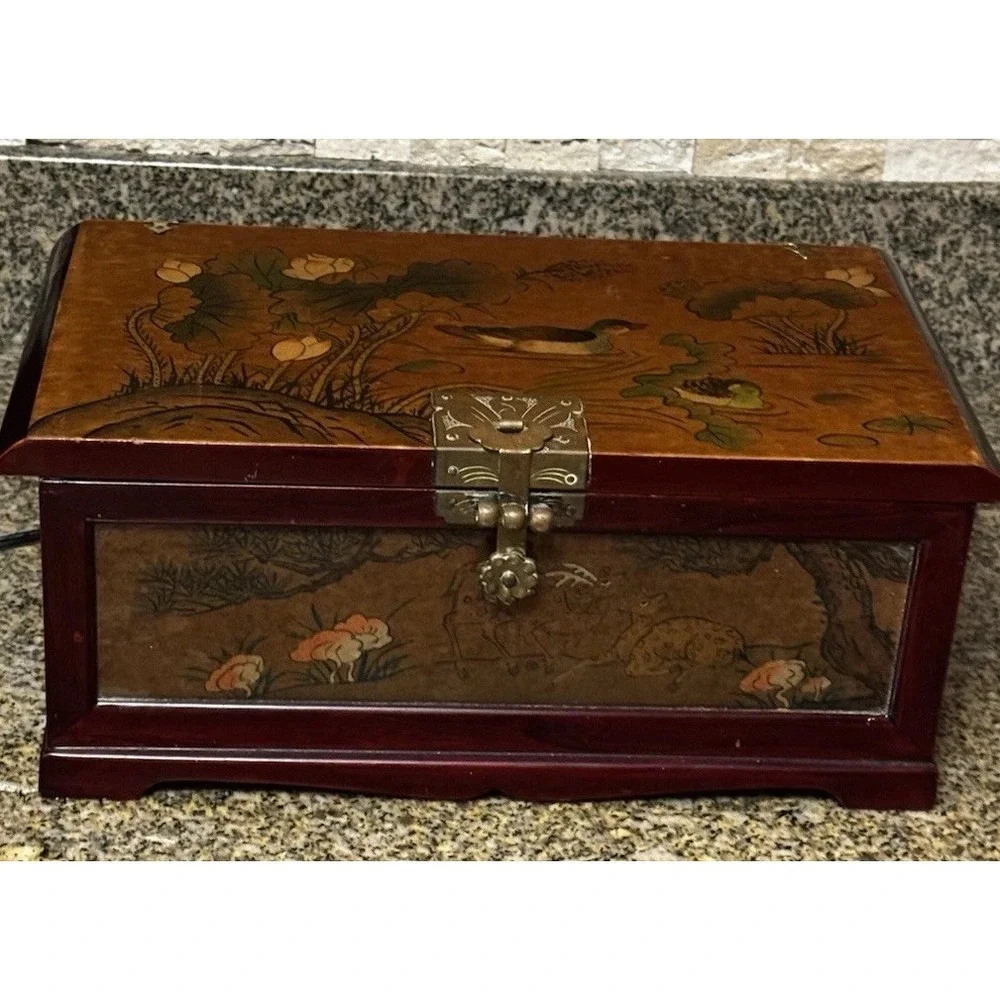 Antique Chinese Lacquered Dowry Box Chinoiserie Lamp Jewlery Art Deco Oriental